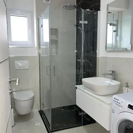 Apartman Iva - Private Pool Apartment *