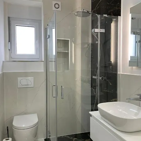 Apartment Apartman Iva - Private Pool Trogir